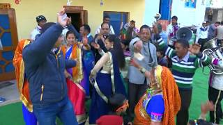 Pahadi Shadi Dance। O Bhina। Choodi Tyor Haath Ma। Uttarakhandi Shadi | Paudhar (Khatyari) Almora UK