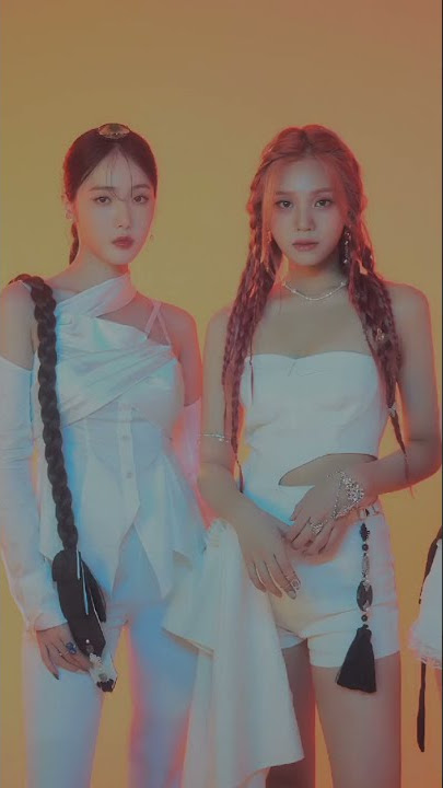 VIVIZ RUM PUM PUM #viviz #universe #sinb #umji #eunha #shorts