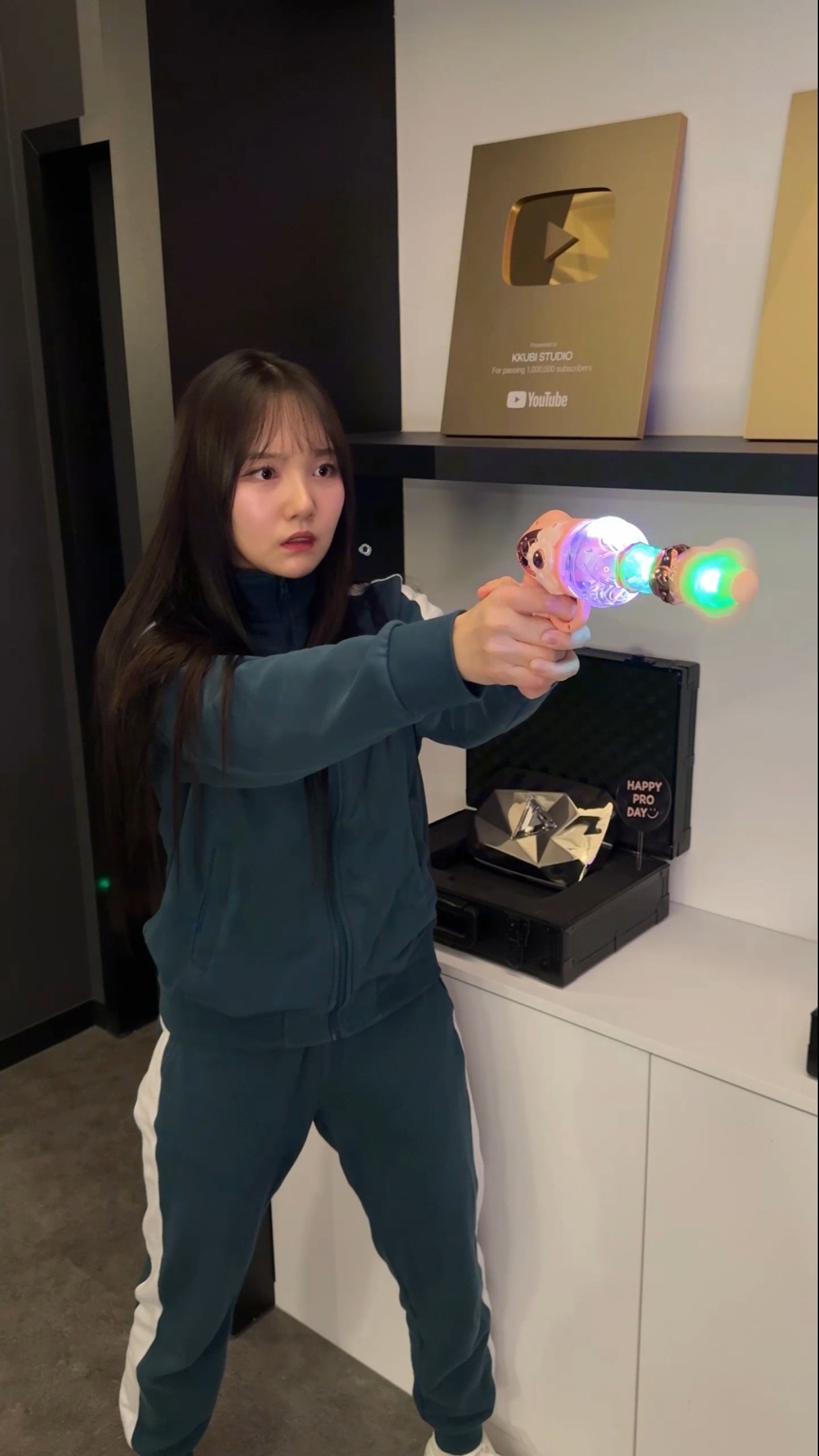 총을 잘못 가져옴?