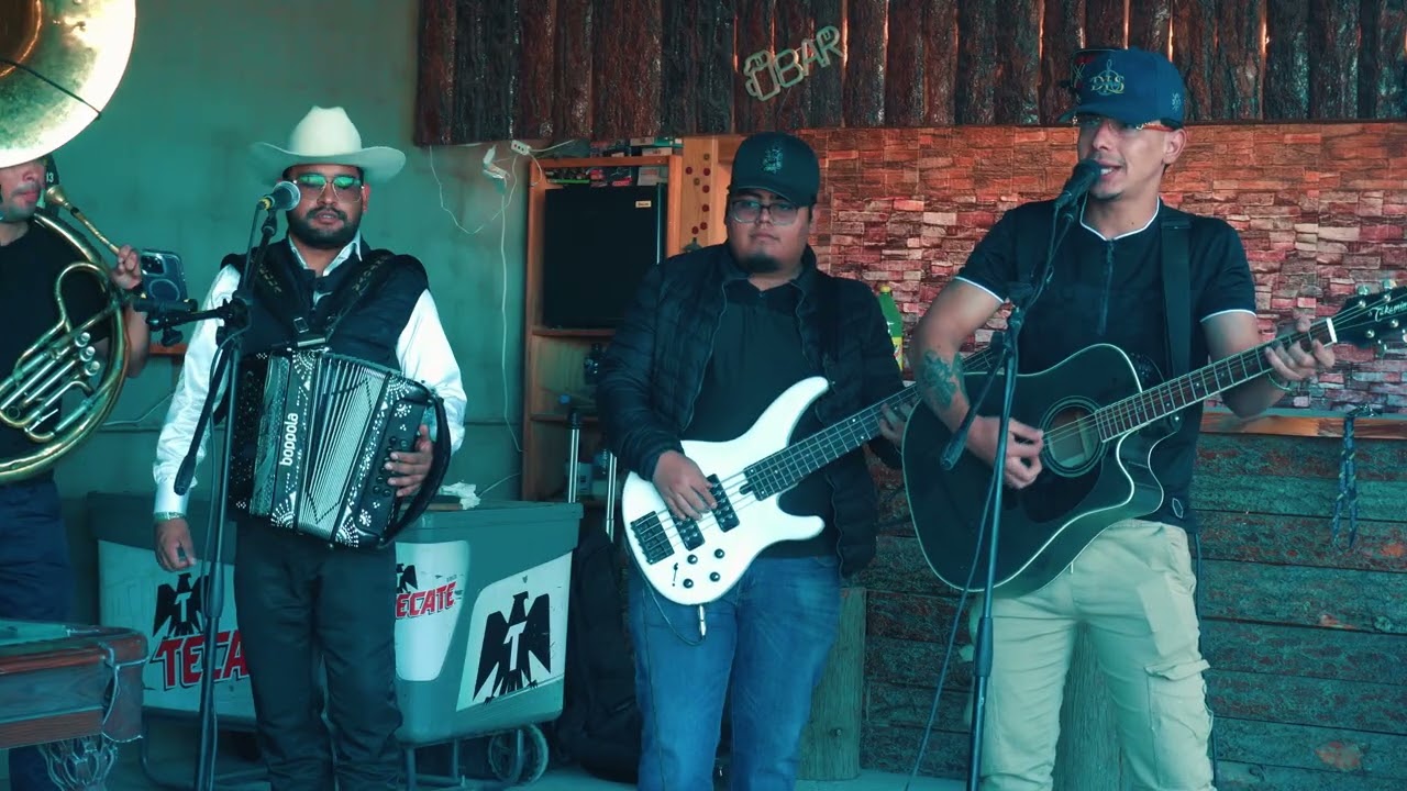 JAZMÍN - LA TIGRILLIZA DS FT. LOS CHAVALOS DLS (EN VIVO)