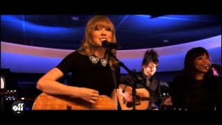 Download lagu Taylor Swift Private Concert - Love Story Live