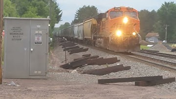CP Empty Grain Train with BNSF motive power (first railfan video)