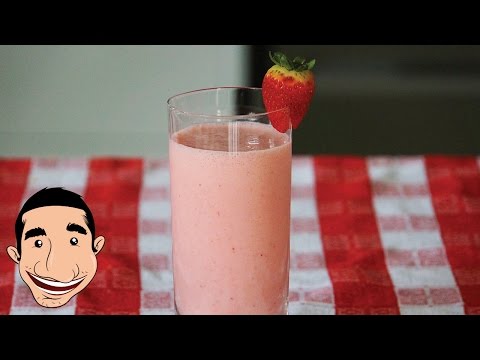 strawberry-banana-and-raspberry-smoothie-with-ice-cream