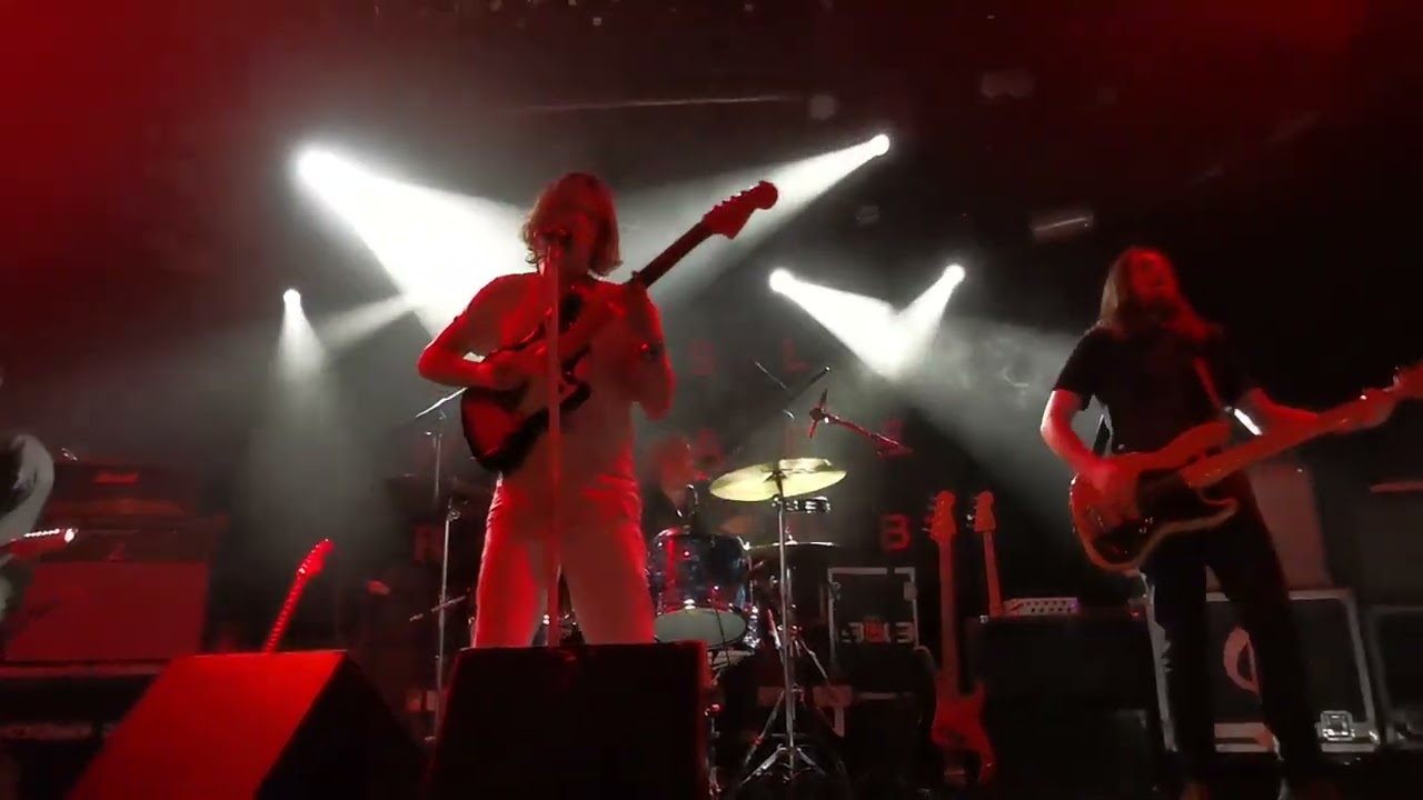 October Dift - Lost Without You live in Hamburg