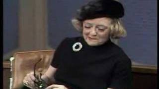 Bette Davis & her allergic reaction to 3 wasp stings