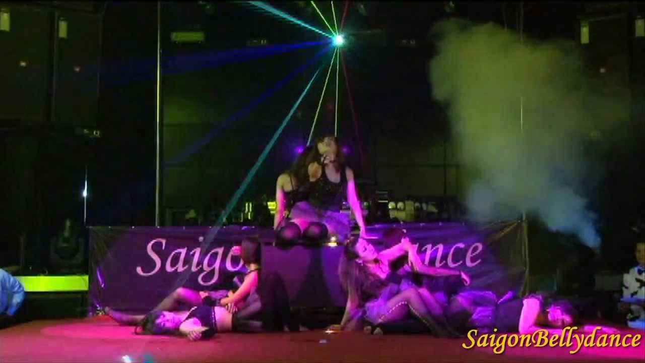 múa bụng việt nam HOT STEP 2013: 