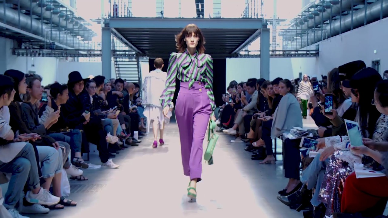 Spring/Summer 2018 Fashion Show - YouTube