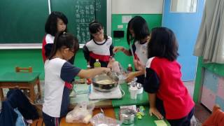 桃園大湖國小1051225五年級聖誕煮火鍋2