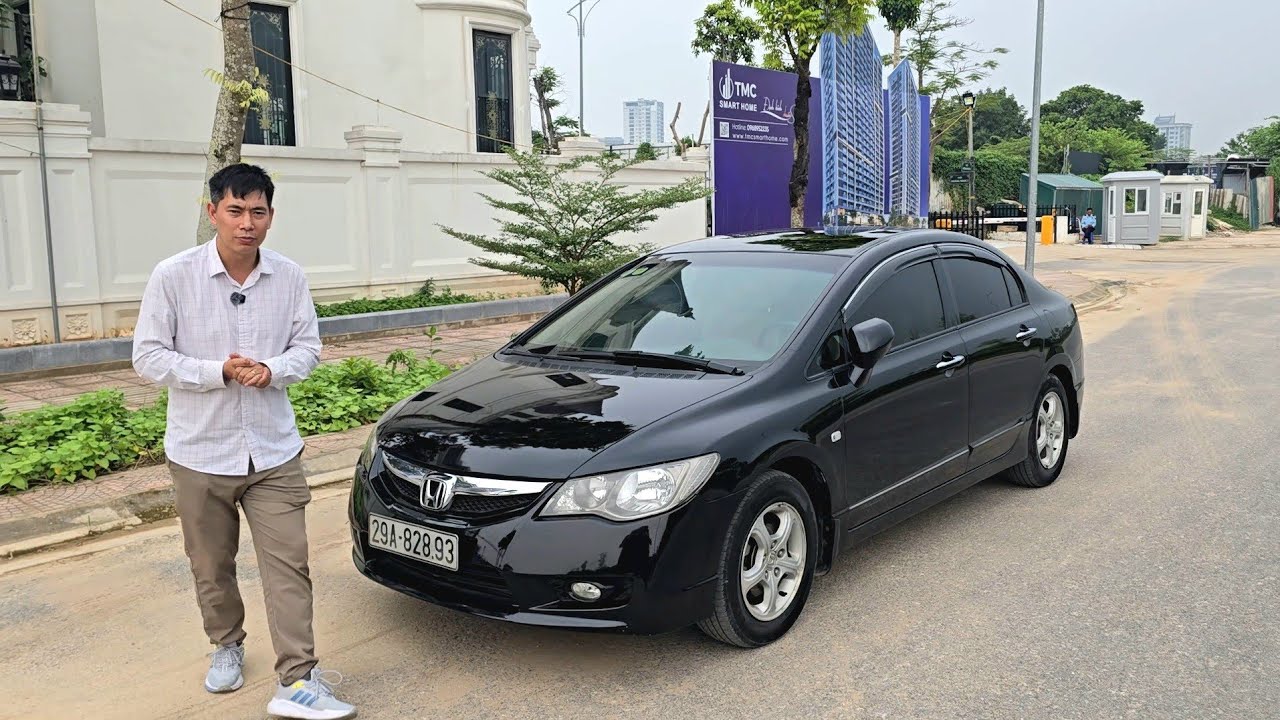 Xe Nhật bền lành rộng rãi | Honda Civic 1.8AT model 2010 đèn lục lăng