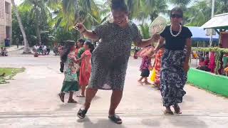 MARSHALLESE DANCE BY MARSHALLESE GIRLS ON MANIT DAY | MIHS | MAJURO MARSHALL ISLANDS