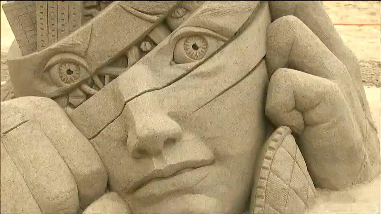 背面にもきめ細やかなデザイン」サンドアーティスト保坂俊彦さんの作品