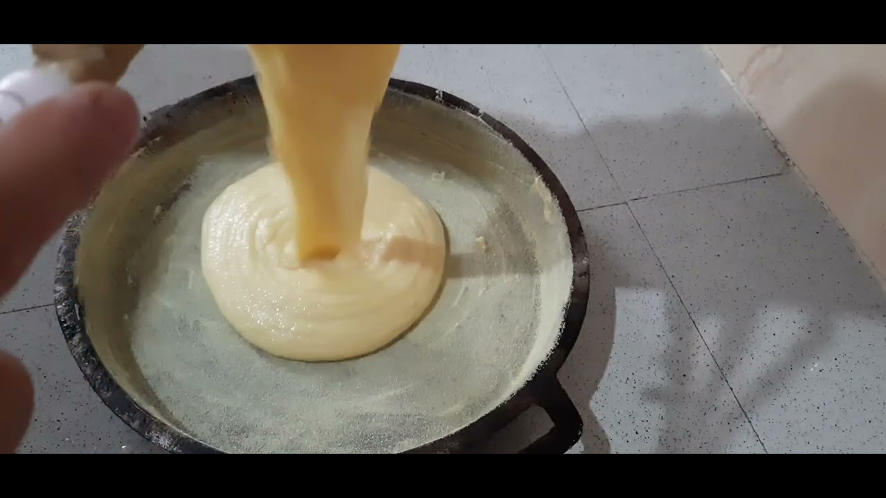 حرشة باللبن رطبة كدوب في الفم غير بيض واحدة