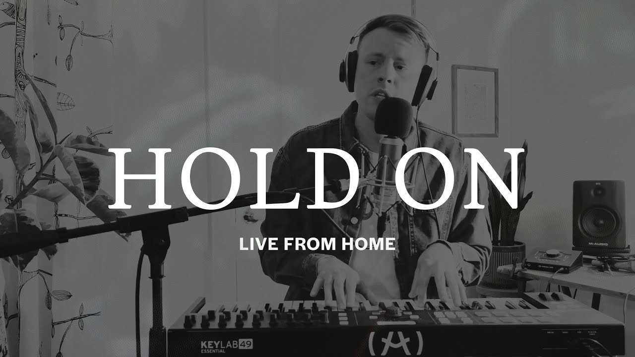 Corey Voss – Hold On (Live from Home)