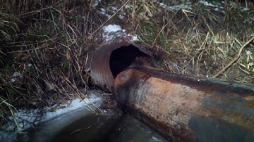 T400 ( 400 metric tons ) pull back pipeburster unit