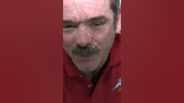 لماذا لا يجب البكاء في الفضاء الخارجي؟