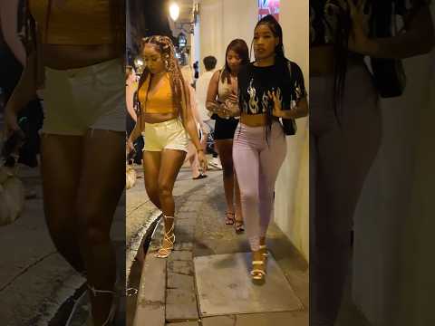 Cartagena Colombia at Night 🇨🇴 #colombia #nightlife #cartagena