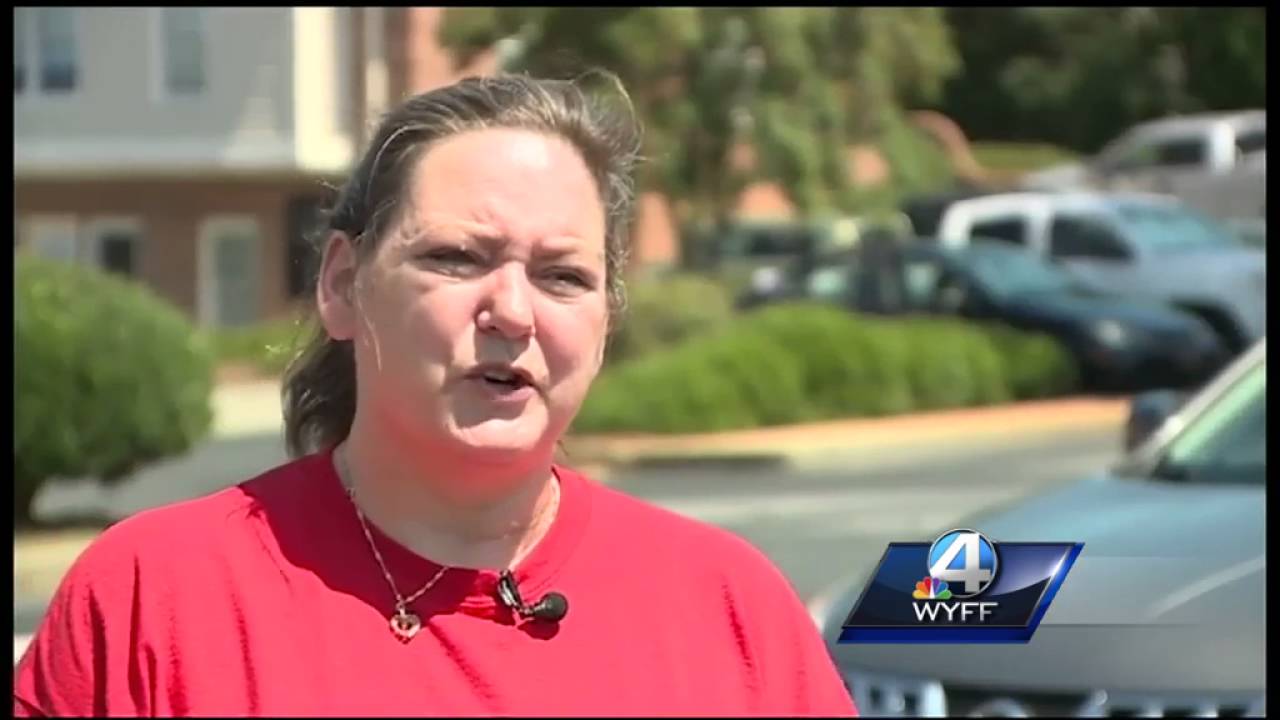 Key stuck in the ignition of a car causing problems for the owner after