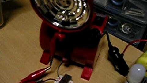 リレー点滅LED電球 小トランスかまし