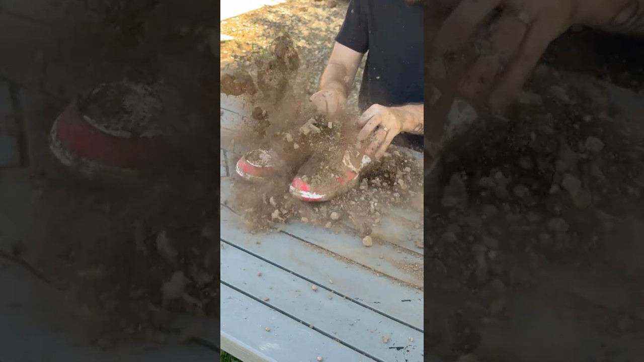Red Nike Dunks Deep Clean 🔴🧼 | Muddy to Fresh Restoration with