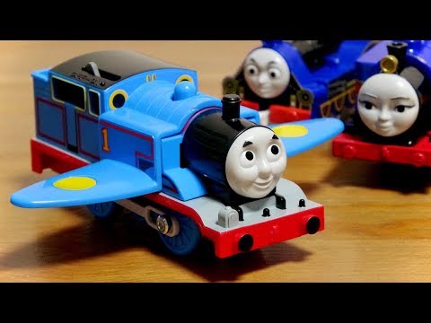 プロペラ飛行機 機関車トーマス　プロペラ折れてしまい　折れた部分紛失 プロペラ飛行機 機関車トーマス プロペラ折れてしまい 折れた