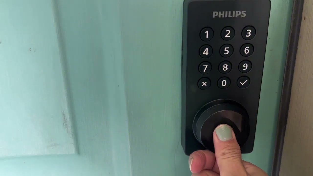 This Philips WiFi Keypad Door Lock Replaced My Keys – Full Review