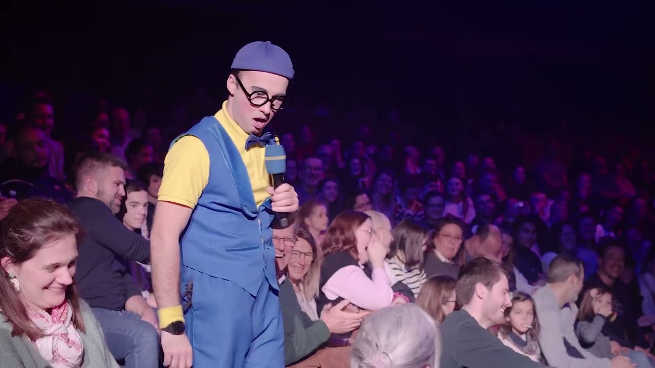 Fratellini Francesco « Reprise Micro »,2023-2024 show « Éternel », cirque Arlette Gruss.