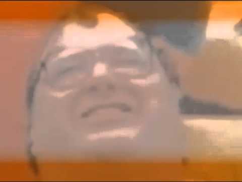 Gabe Newell In Pool Dubstep