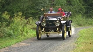 Driving a 100 year-old steam car Profile