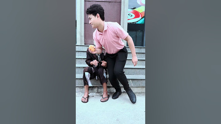 Good Deeds Never Go Unnoticed | Emotional Video #kindnessman #homeless #emotion #heartwarming