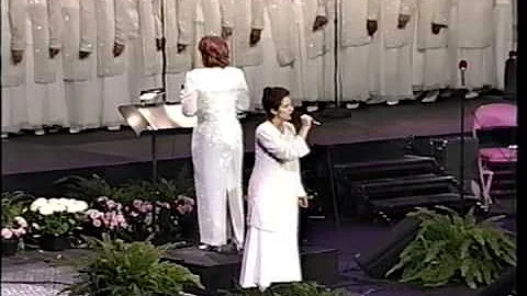 Lead Me Lord - Brooklyn Tabernacle Choir w/ Elizab...
