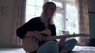 Video thumbnail of "Emma Louise // Jungle (My Head is a Jungle) - Cover"