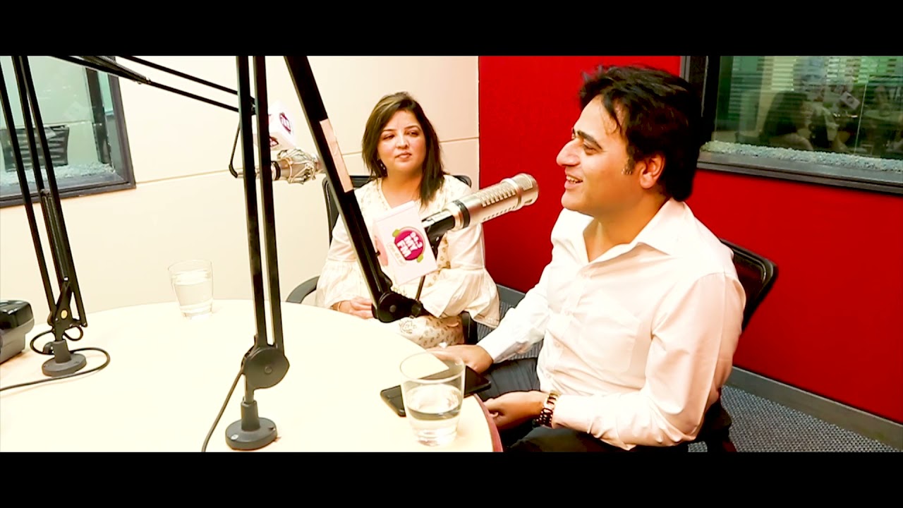 Sara Juneja & Sanjeev Juneja with RJ Meenakshi My FM  (Full Video)