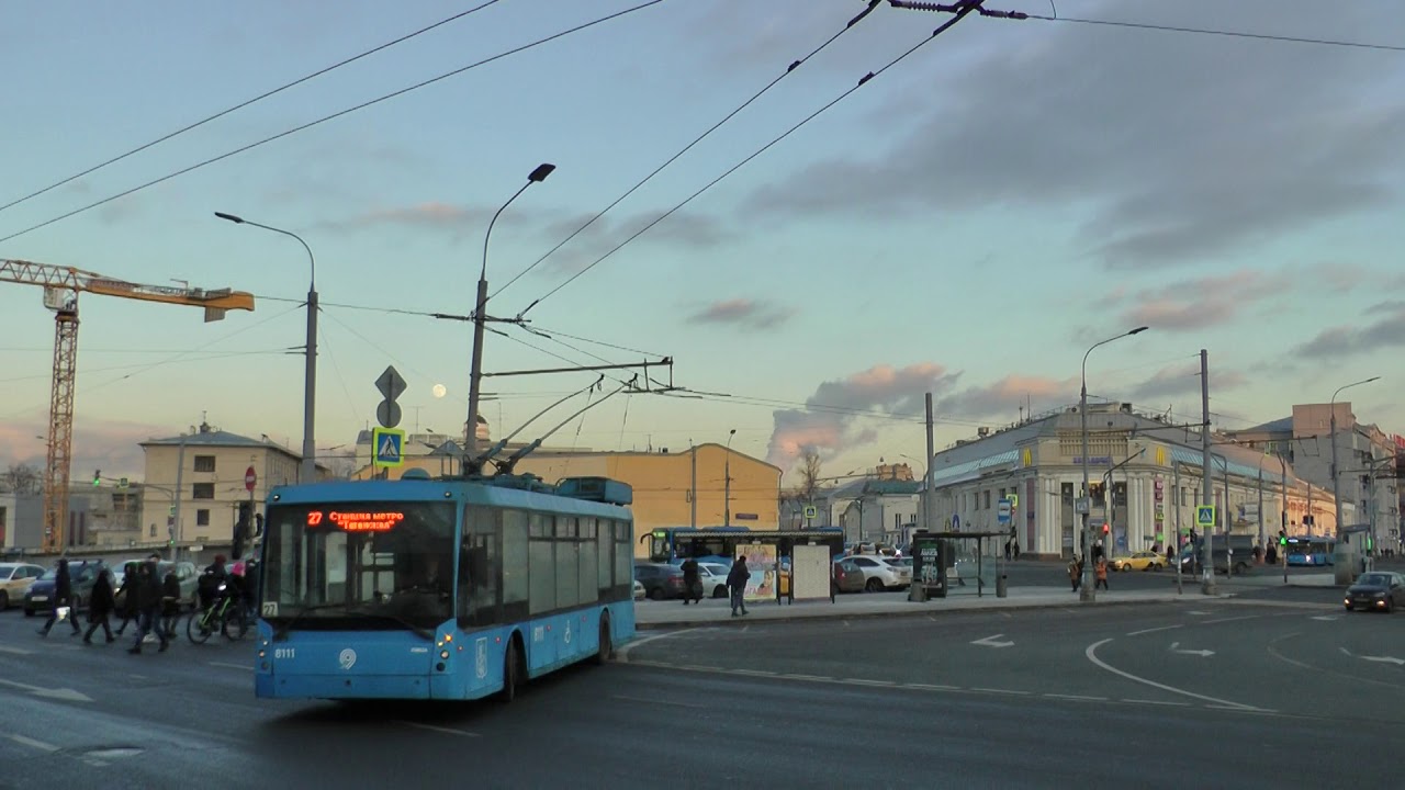 Троллейбус 27 спб. Троллейбус 27 Москва. Троллейбус 027. Троллейбус 27 маршрут Москва. Троллейбус на песчаной улице.