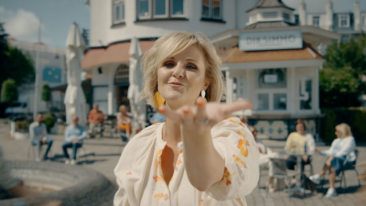 Eveline Cannoot - Carpe Diem (Officiële videoclip)