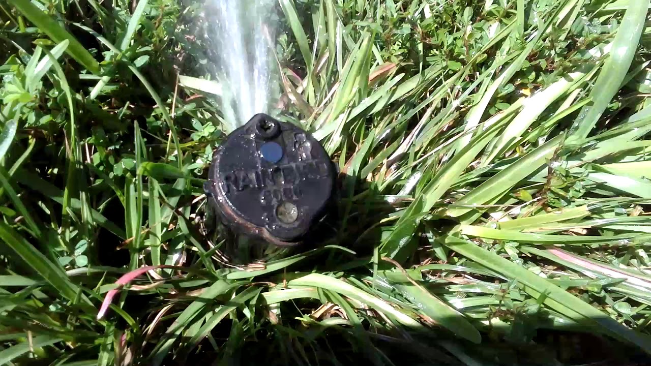 Rainbird 5000 sprinkler head with 1.5 nozzle YouTube