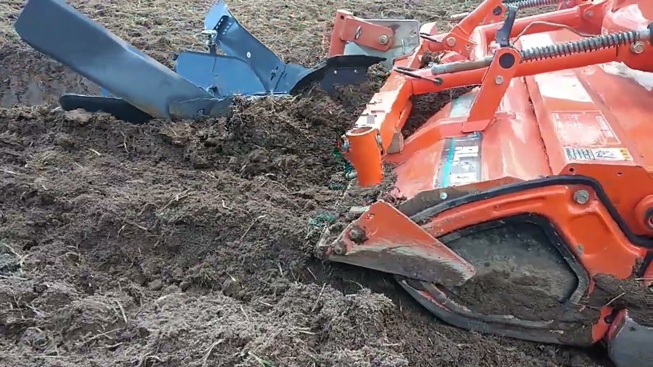 японский минитрактор Kubota gl 261 испытание грядообразователя