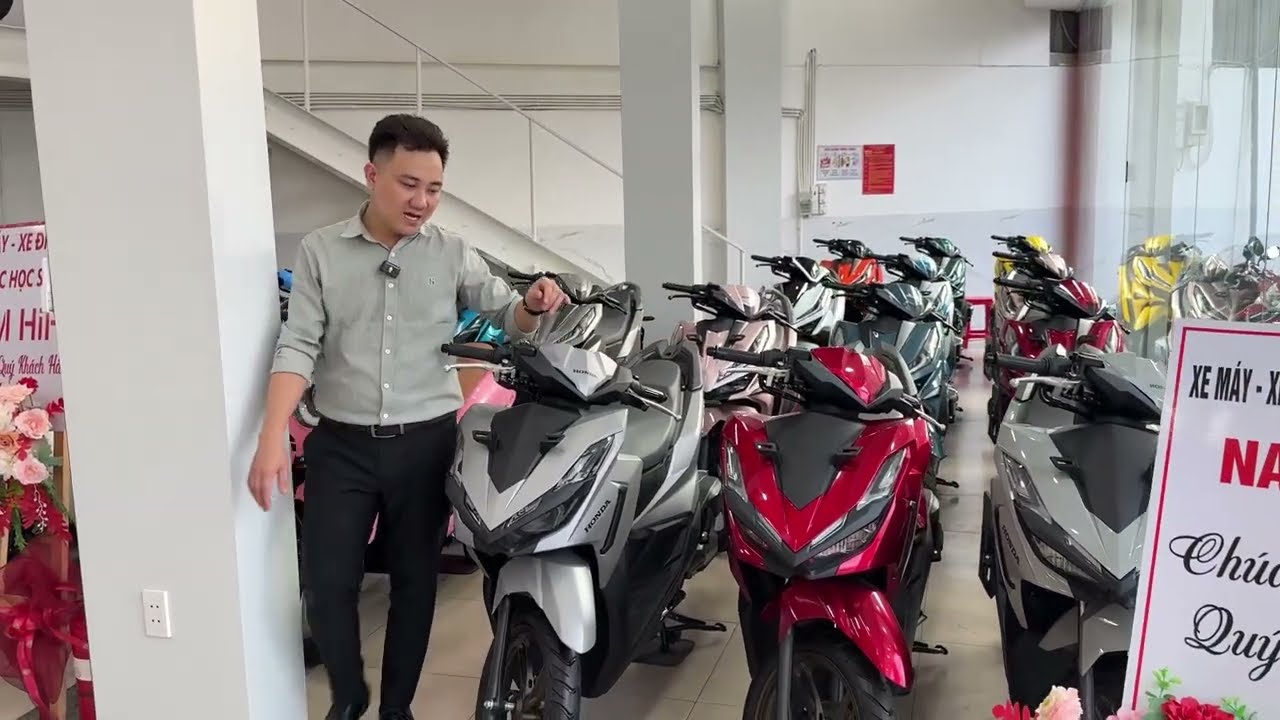 Giá xe đầu tháng 3 2026 / Giảm giá tụt quần - Nam hihi