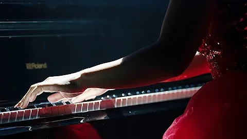 Colours of Love International Concert - Vivian Fan...