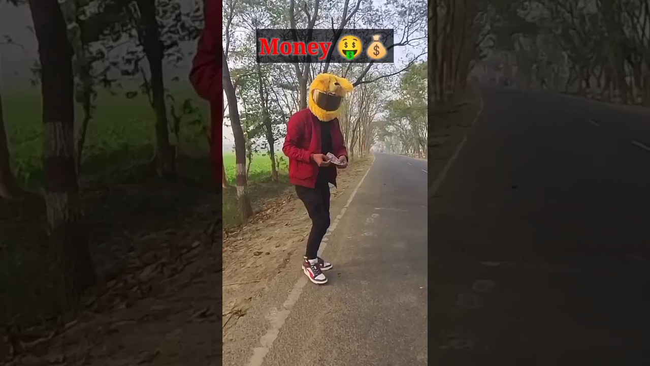 Moye Moye 🤑 Bunny Helmet ⛑️ #bunnyhelmetreaction #reaction #ytshorts #funny