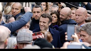 En Charente-Maritime, Macron combat 