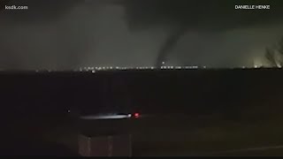 Video shows tornado in Edwardsville, Illinois