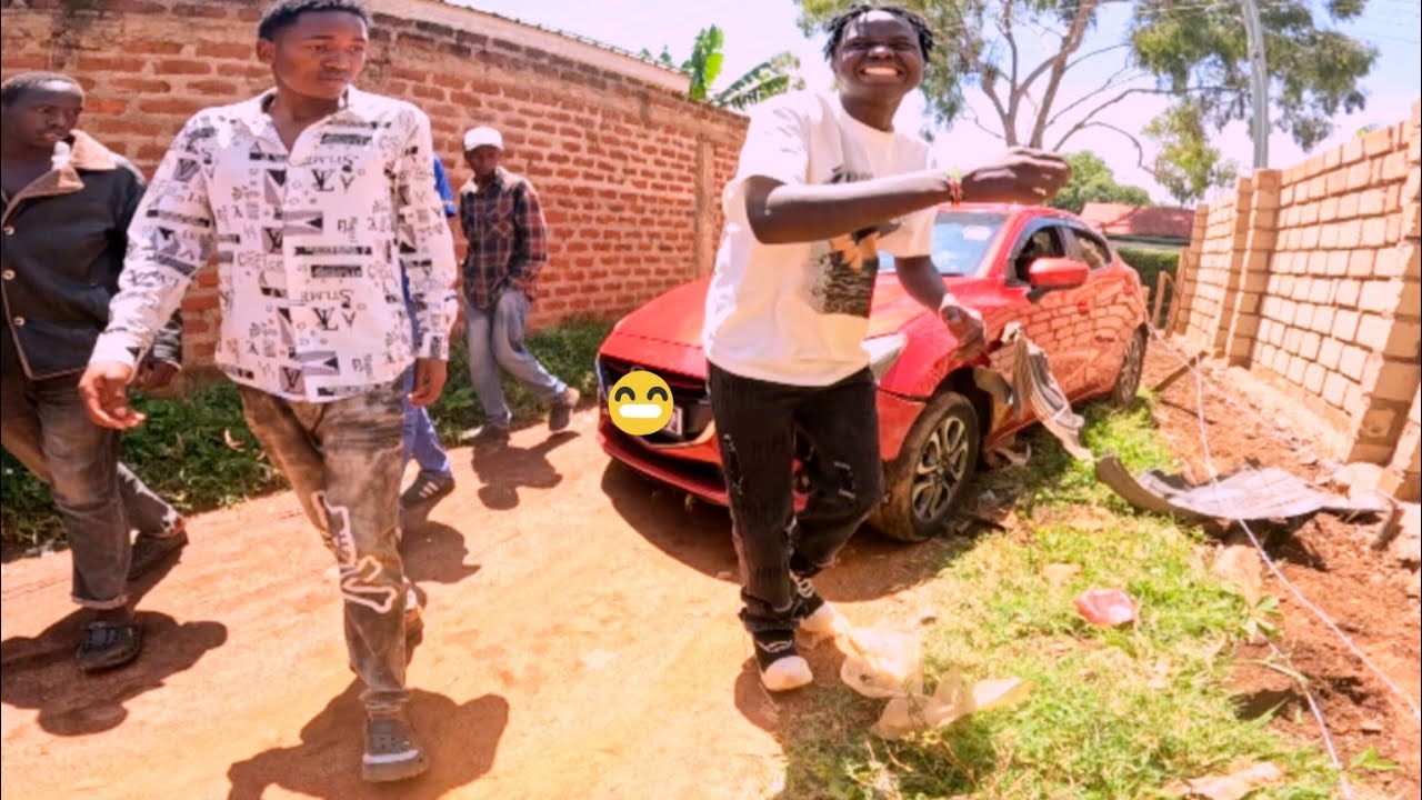 Omg!! Police case! Car got accident in my perimeter wall! Building my dream house in the village!