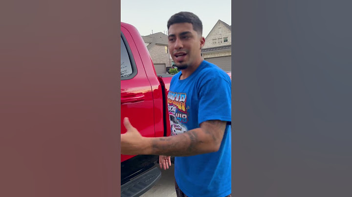 Mom catches dad making son take in all the groceries #shorts