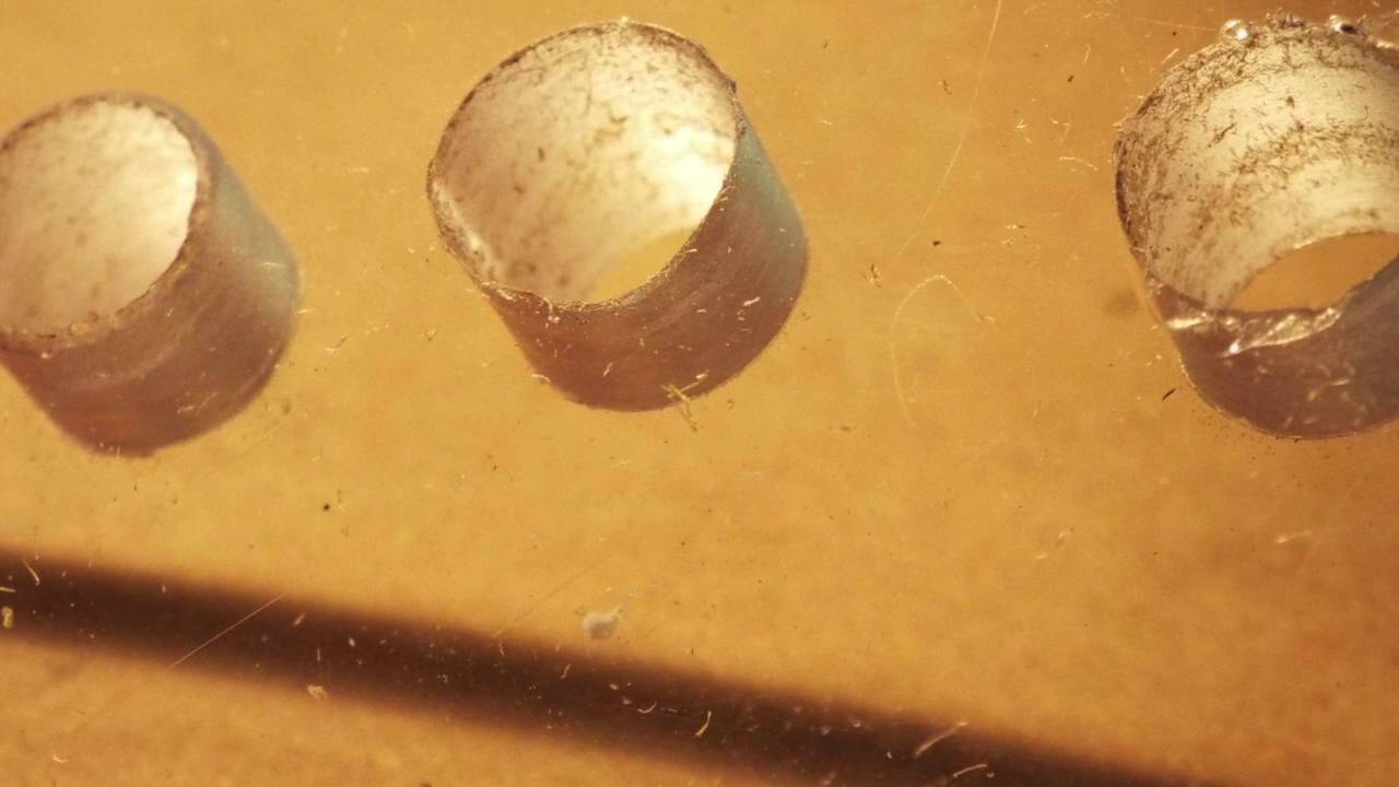 Pen blank drilling chip free