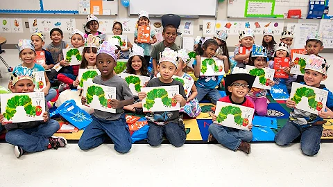 Book-a-Month Program Inspires Reading in Kindergarten Students - DayDayNews