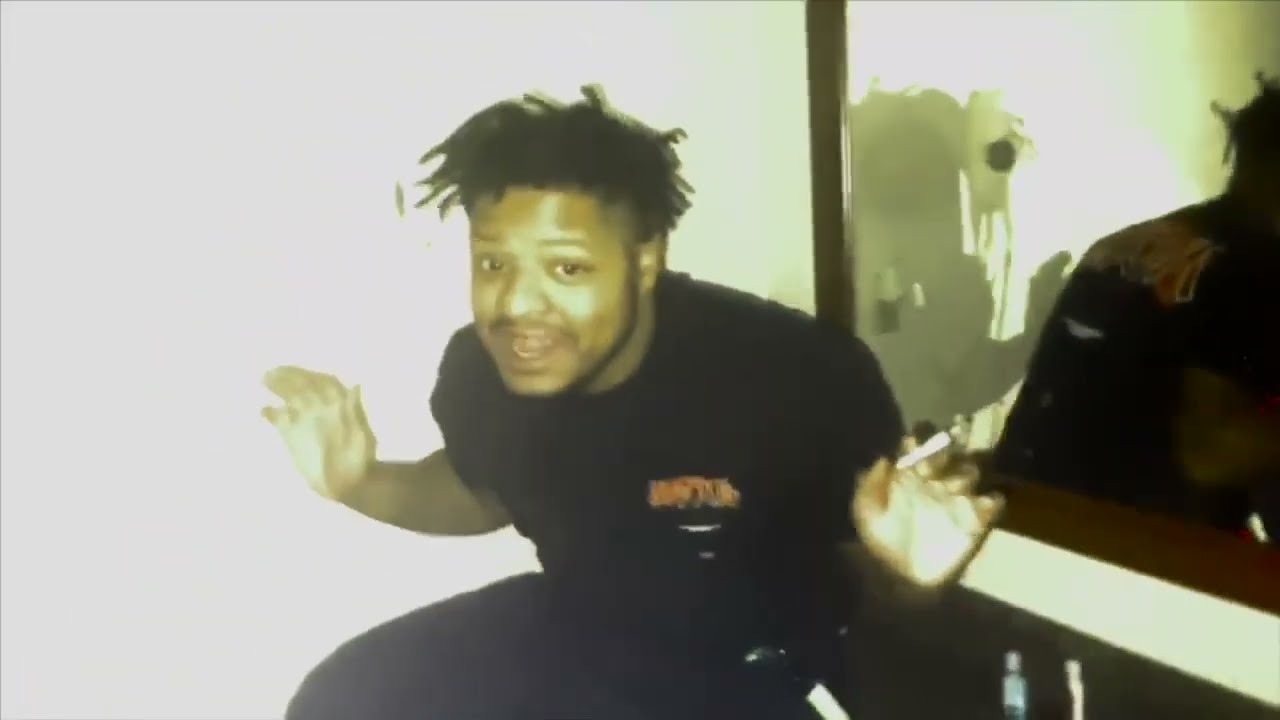Watch Junbug-W2s(BugMix) on YouTube Watch Junbug-W2s(BugMix) on YouTube