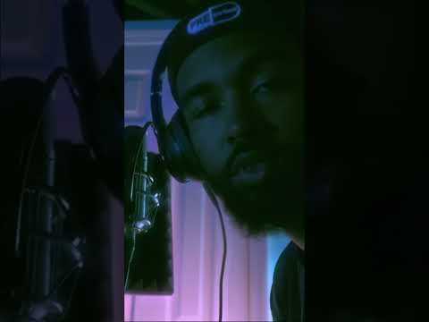 Studio Vibes Watch Music Magic Unfold Shorts