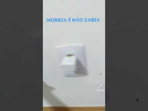 Vídeo: Você pode usar o carregamento sem fio com um estojo?