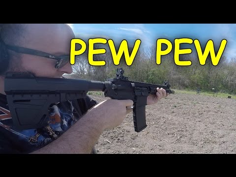 Range day! Shooting an AR15 with Makswerks