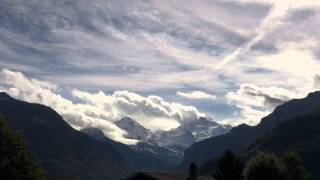 Zeitraffer Eiger Mönch und Jungfrau  3x500%